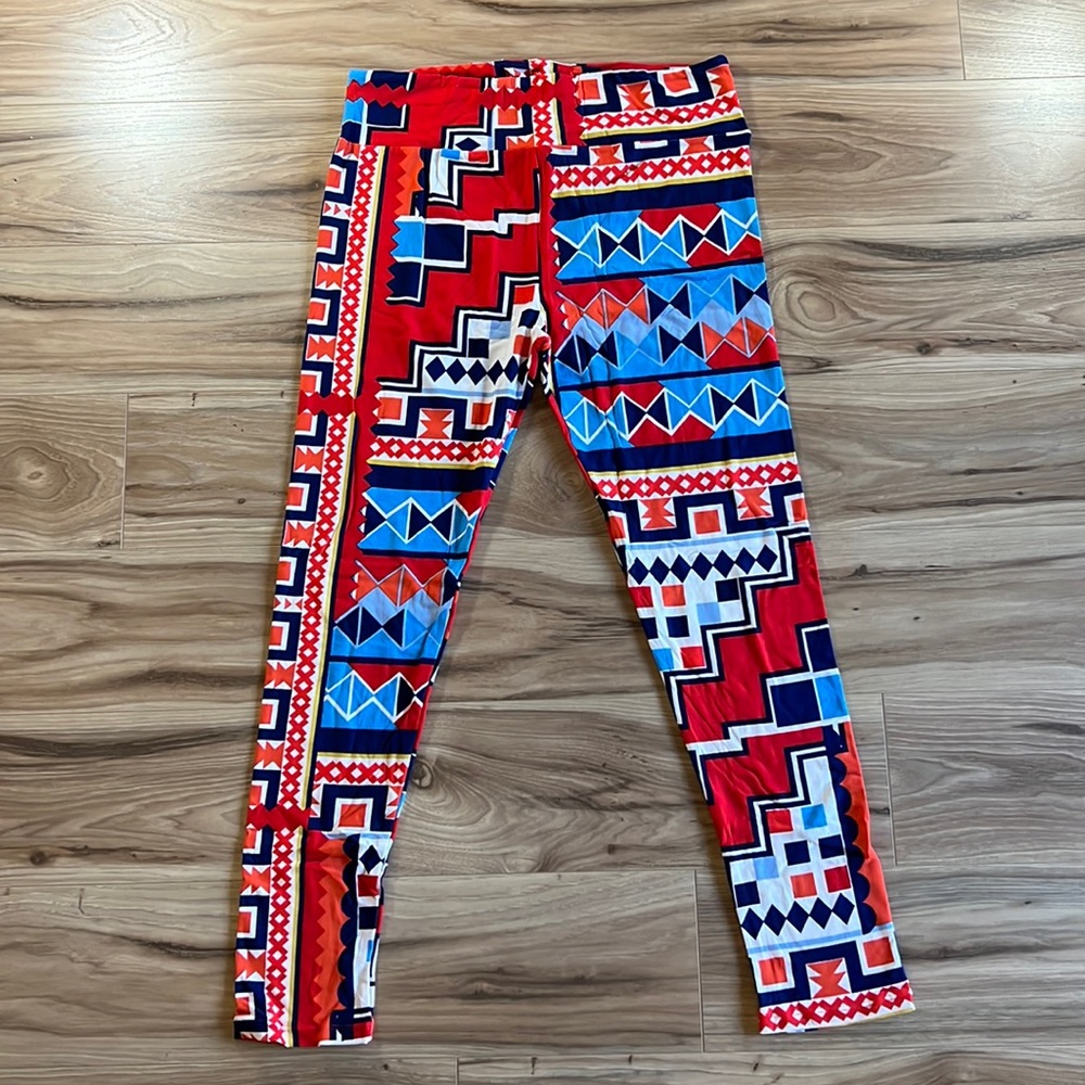 NWT LuLaRoe TC Tall & Curvy Colorful Aztec Print Leggings Red Blue Boho Tribal - Picture 3 of 6